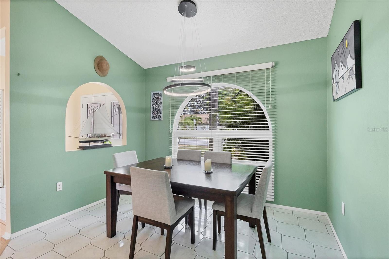 Image 6 of 20 For 7834 38th Court E
