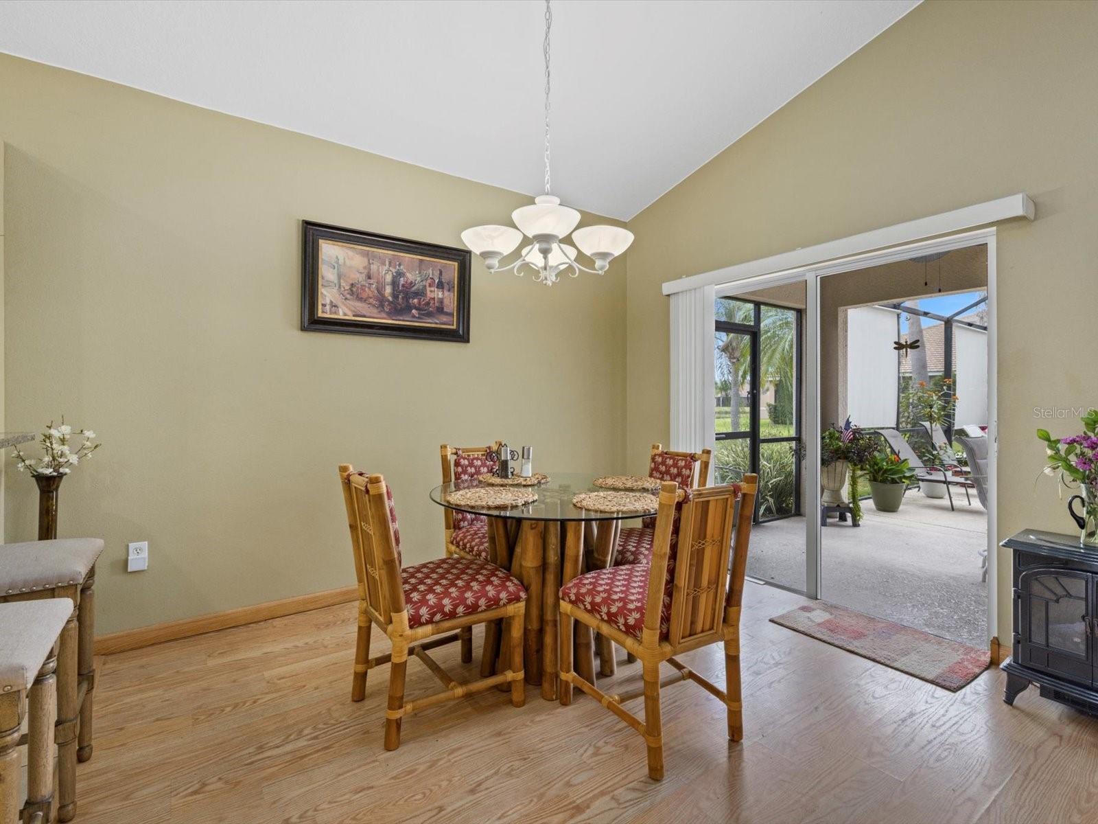 Image 13 of 43 For 8222 Haven Harbour Way
