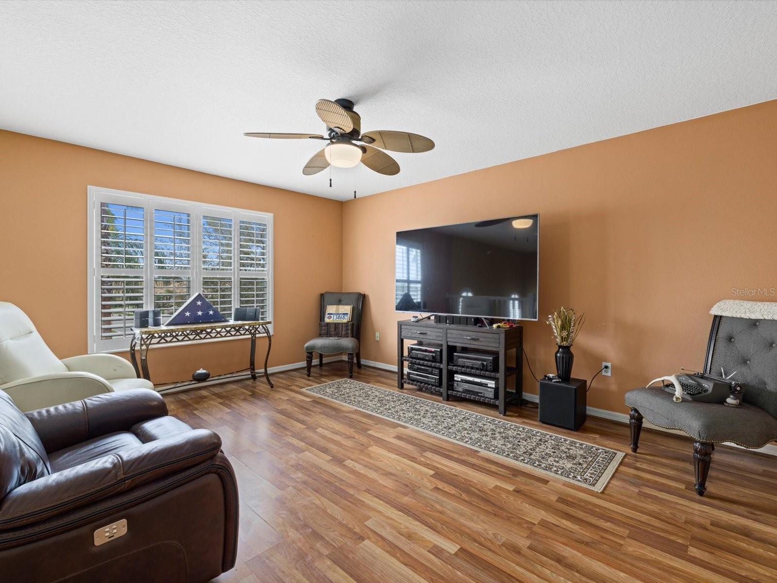 Image 25 of 43 For 8222 Haven Harbour Way