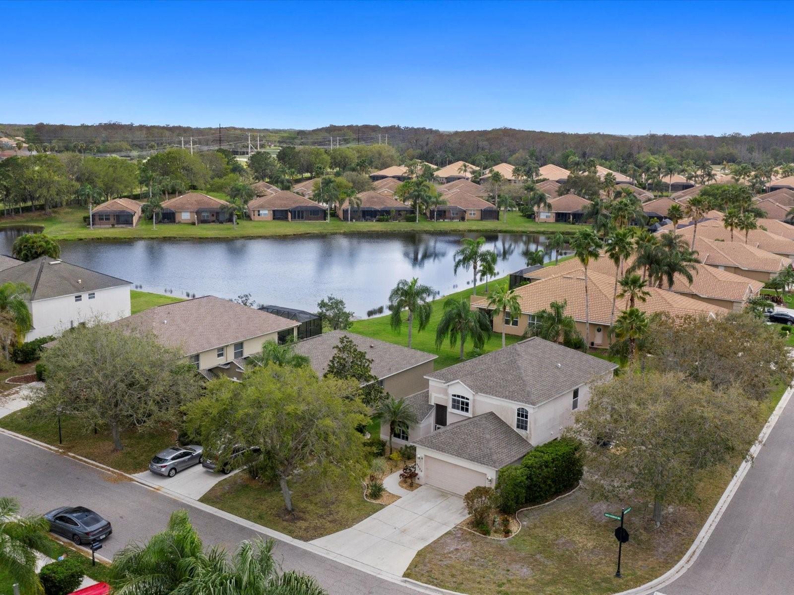 Image 35 of 43 For 8222 Haven Harbour Way