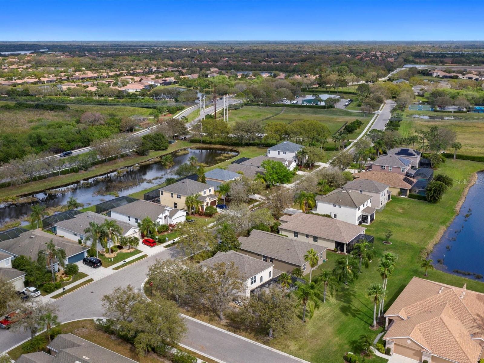 Image 37 of 43 For 8222 Haven Harbour Way