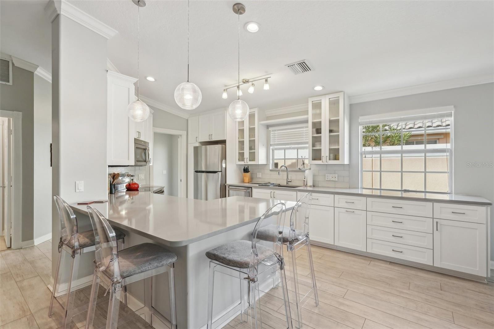 Image 12 of 74 For 7632 Quinto Drive