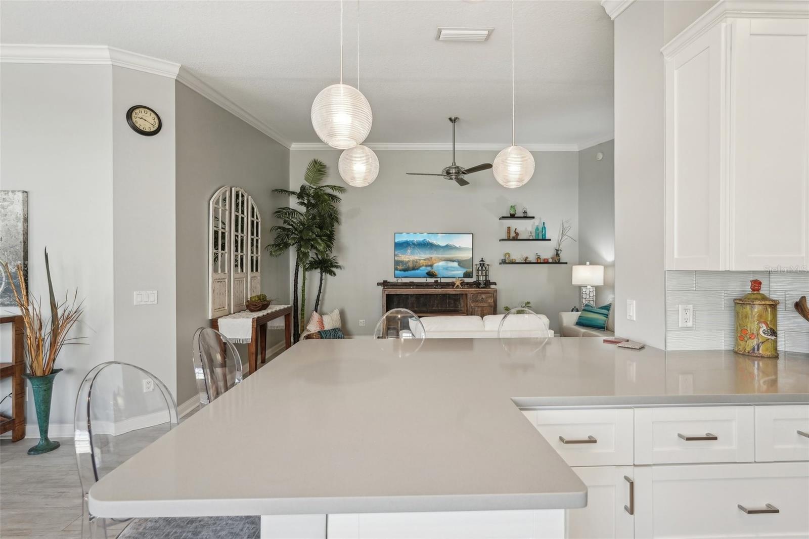 Image 13 of 74 For 7632 Quinto Drive