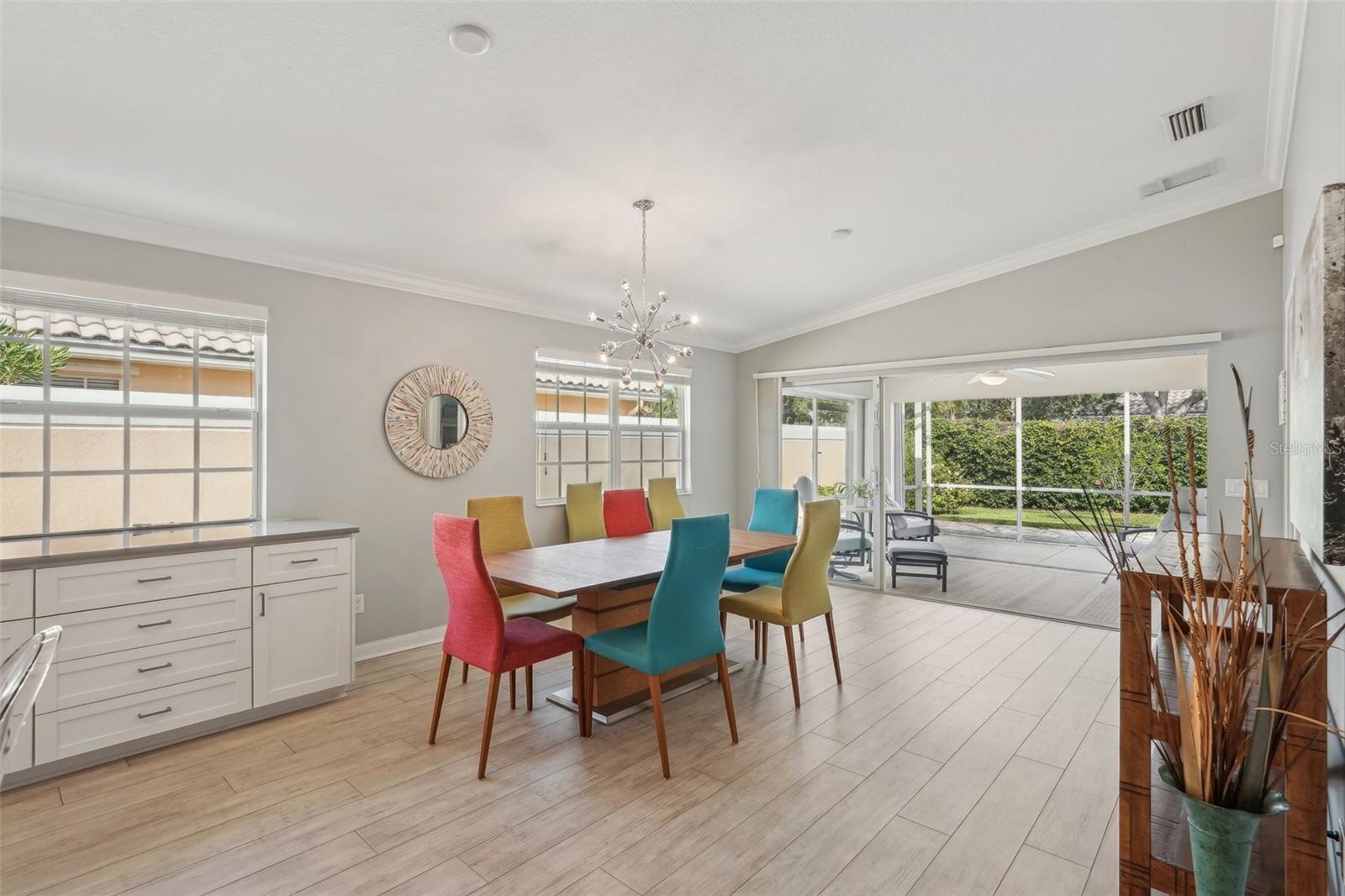 Image 9 of 74 For 7632 Quinto Drive