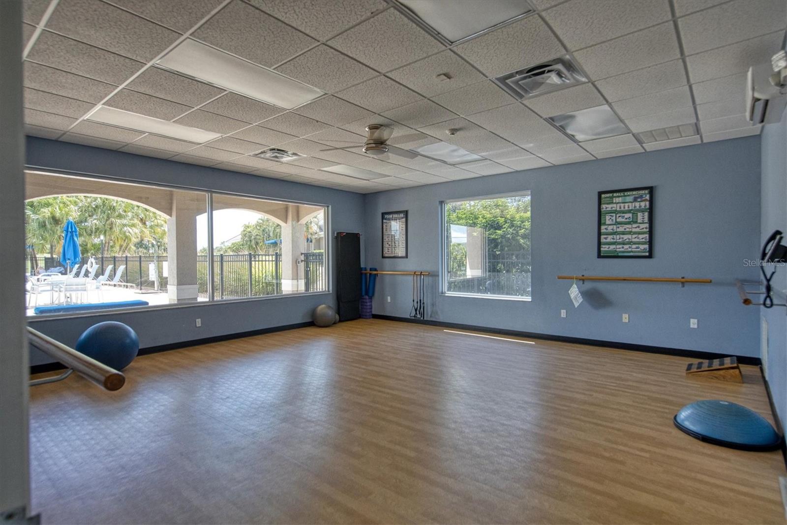 Image 71 of 98 For 9630 Club South Circle 6303