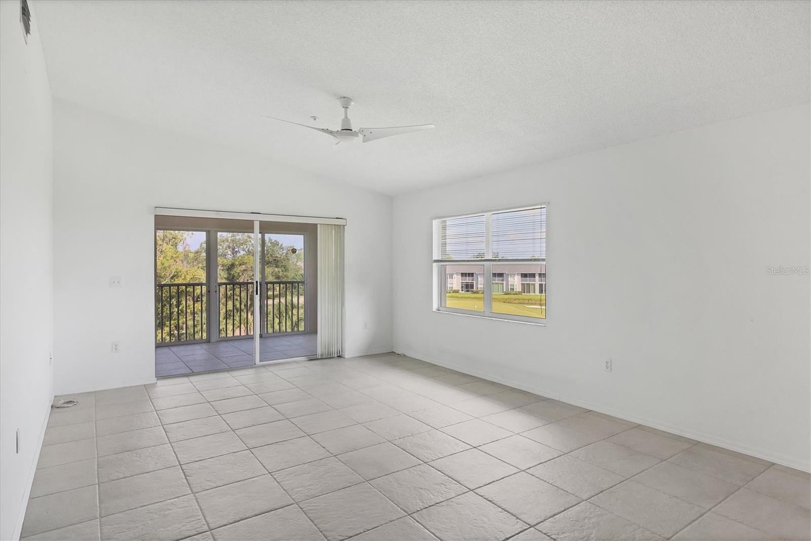 Image 8 of 98 For 9630 Club South Circle 6303