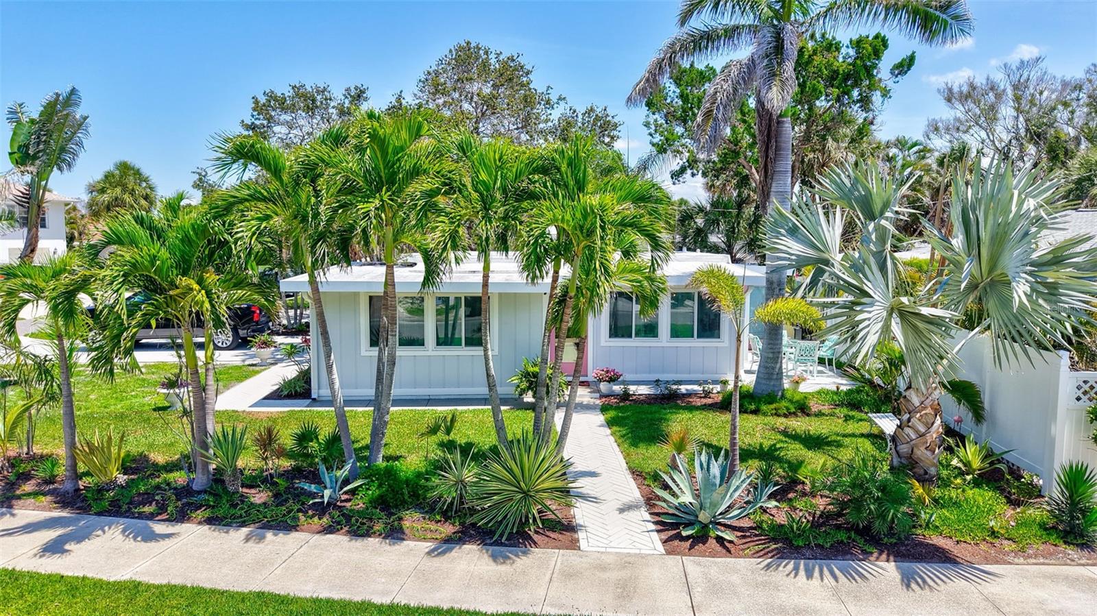 Details for 643 Calle Del Otono, SARASOTA, FL 34242