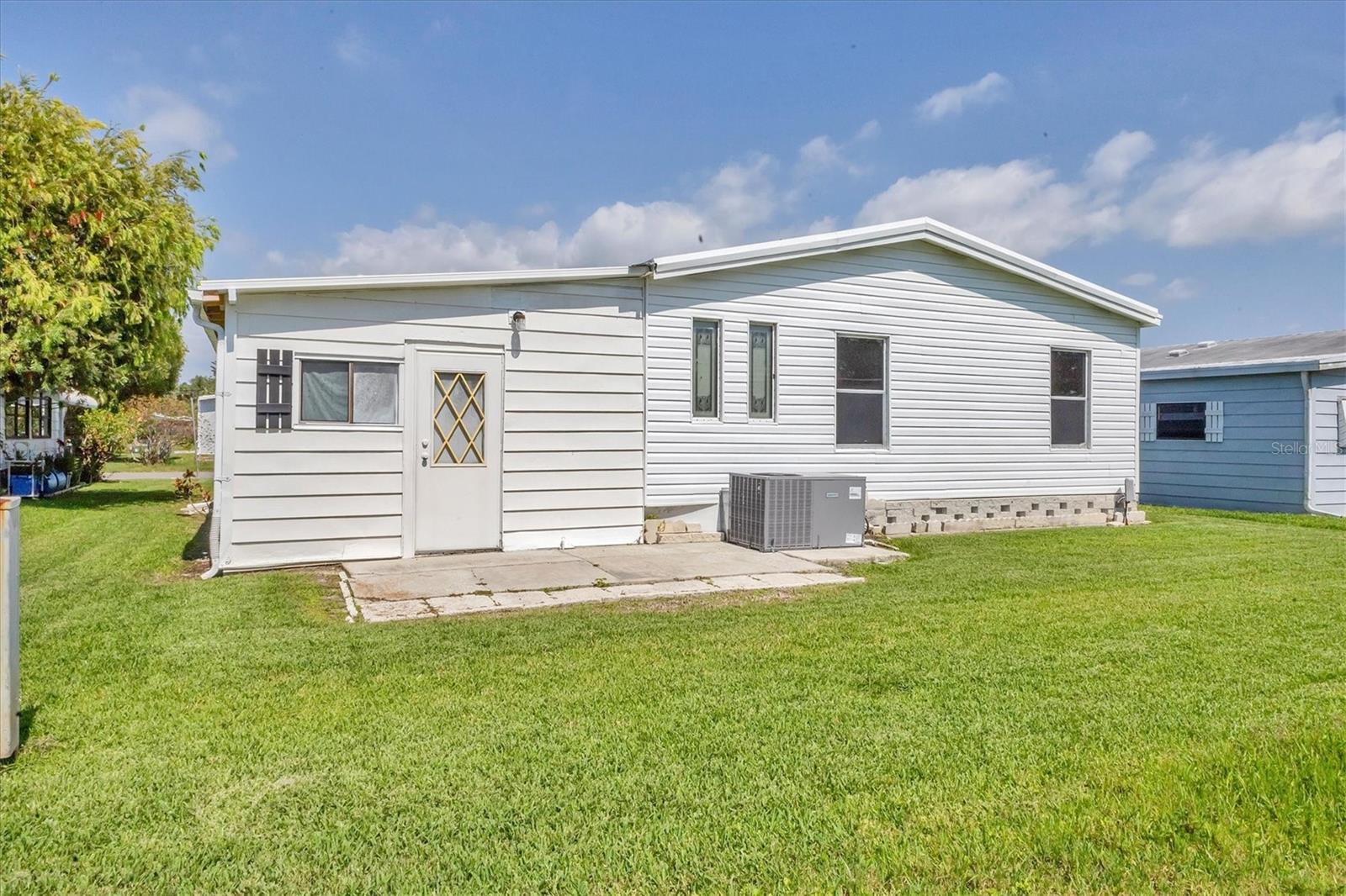 Image 28 of 42 For 6710 36th Avenue E 319