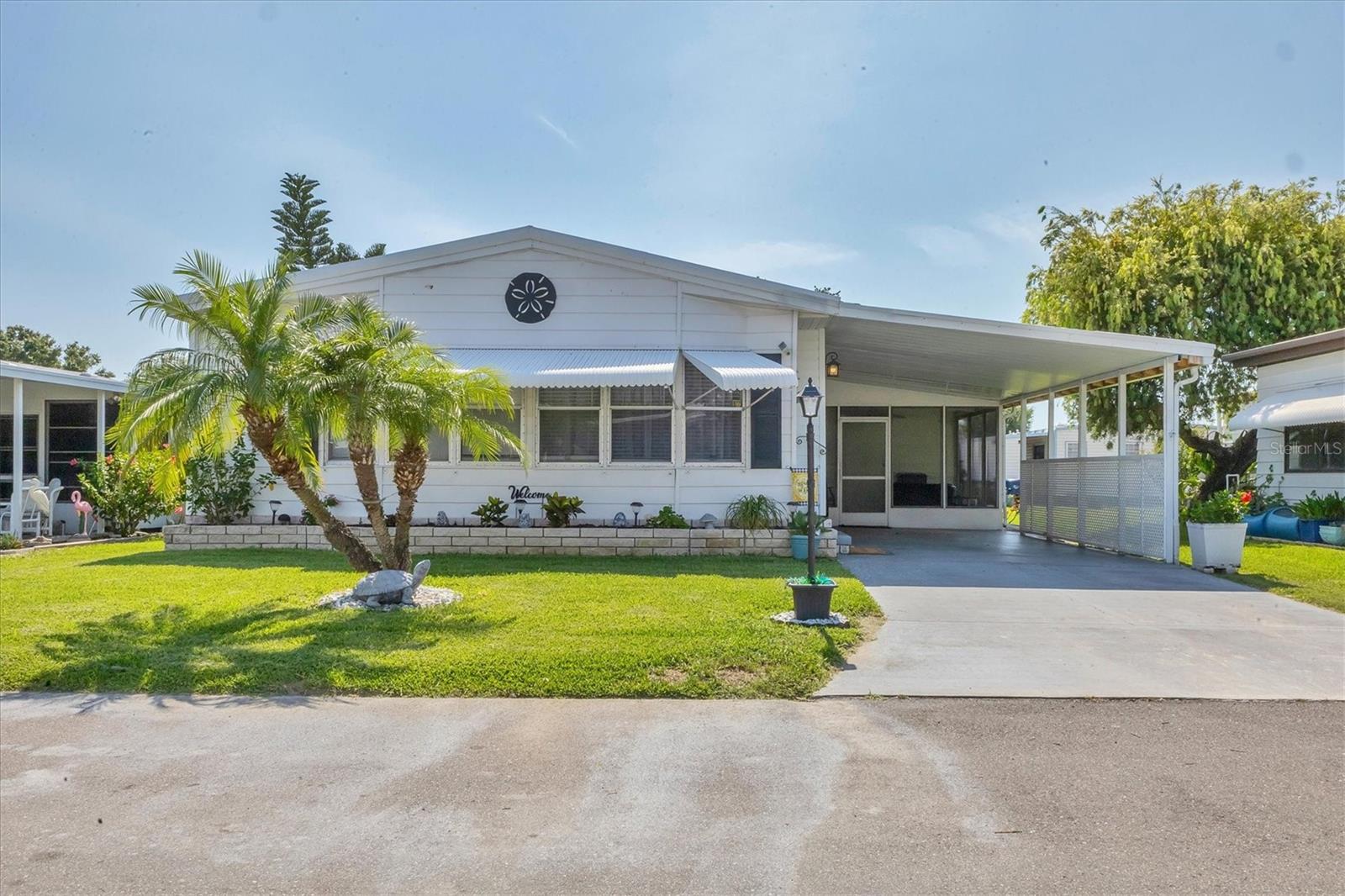 Image 3 of 42 For 6710 36th Avenue E 319