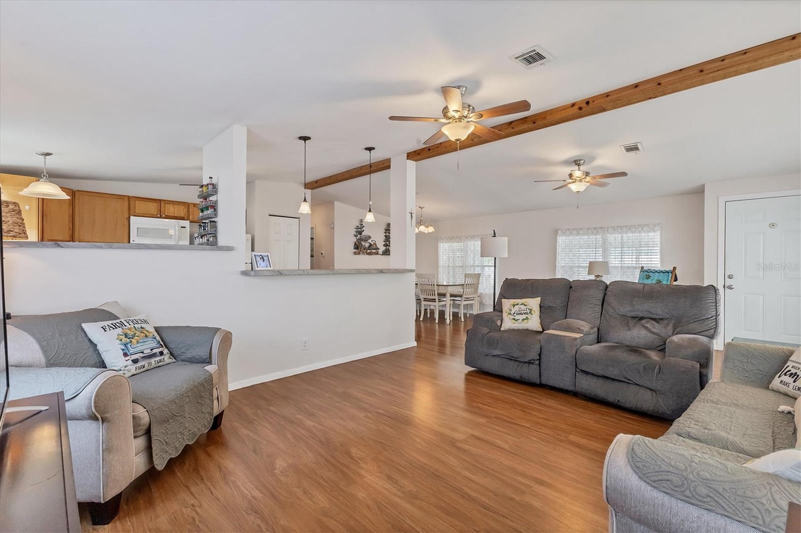 Image 7 of 42 For 6710 36th Avenue E 319