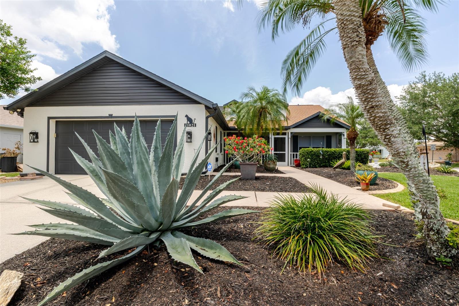 Image 4 of 56 For 11021 4th Avenue E