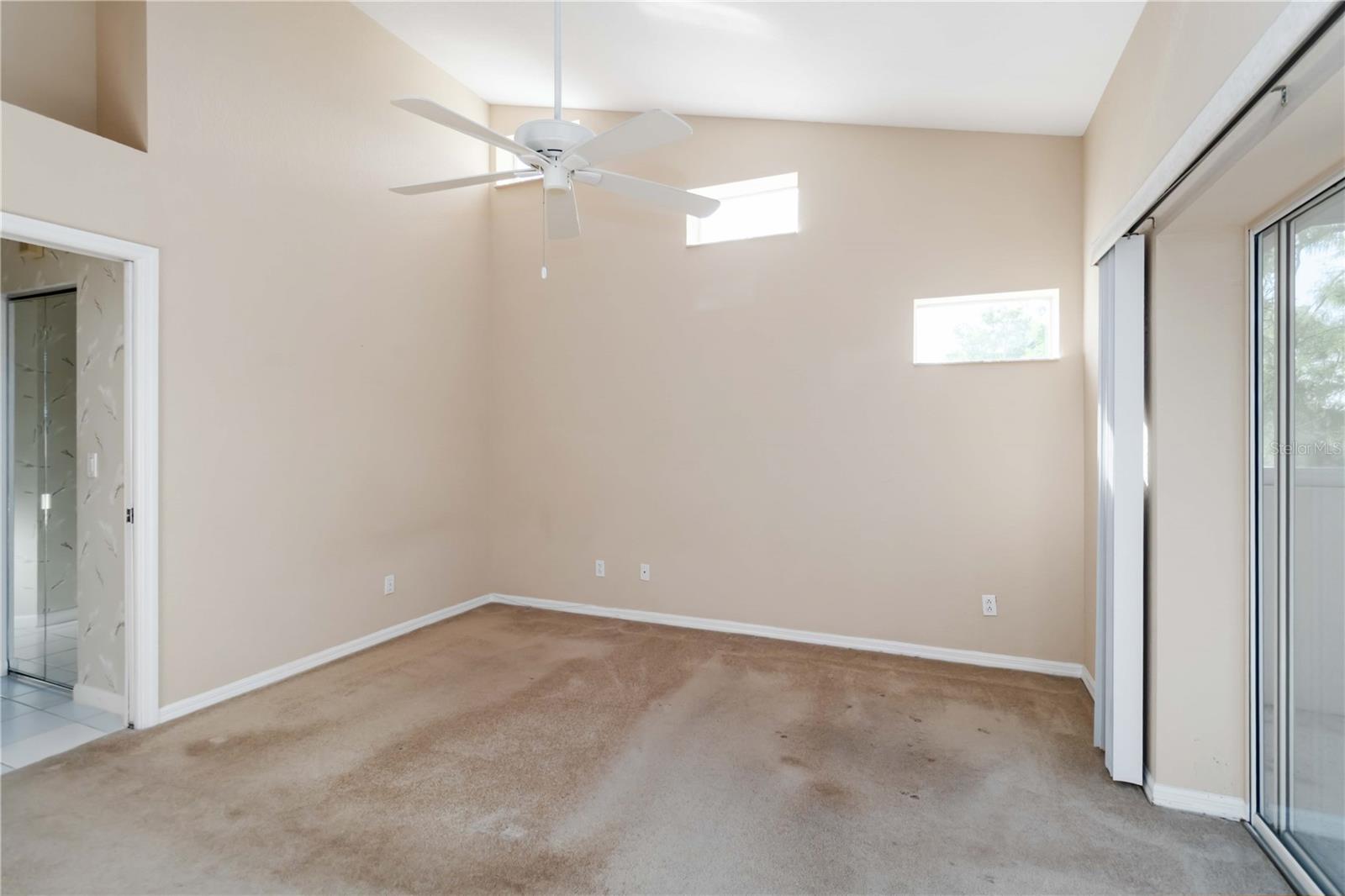 Image 11 of 36 For 6572 Fairway Gardens Drive 6572