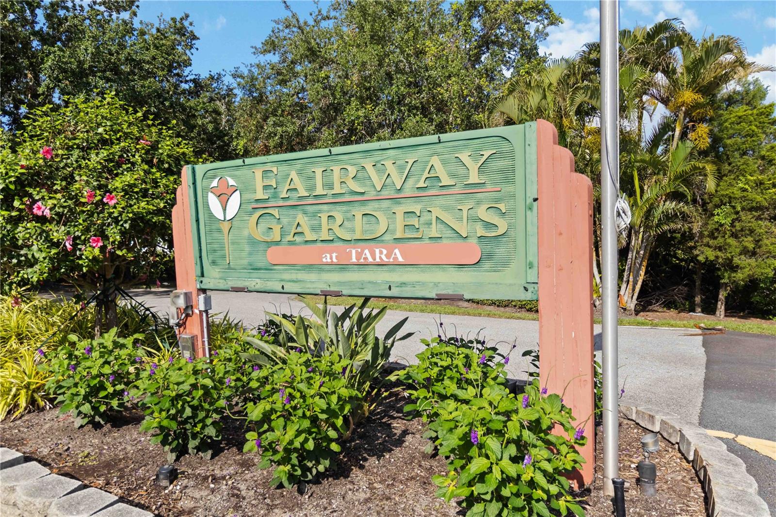 Image 25 of 36 For 6572 Fairway Gardens Drive 6572