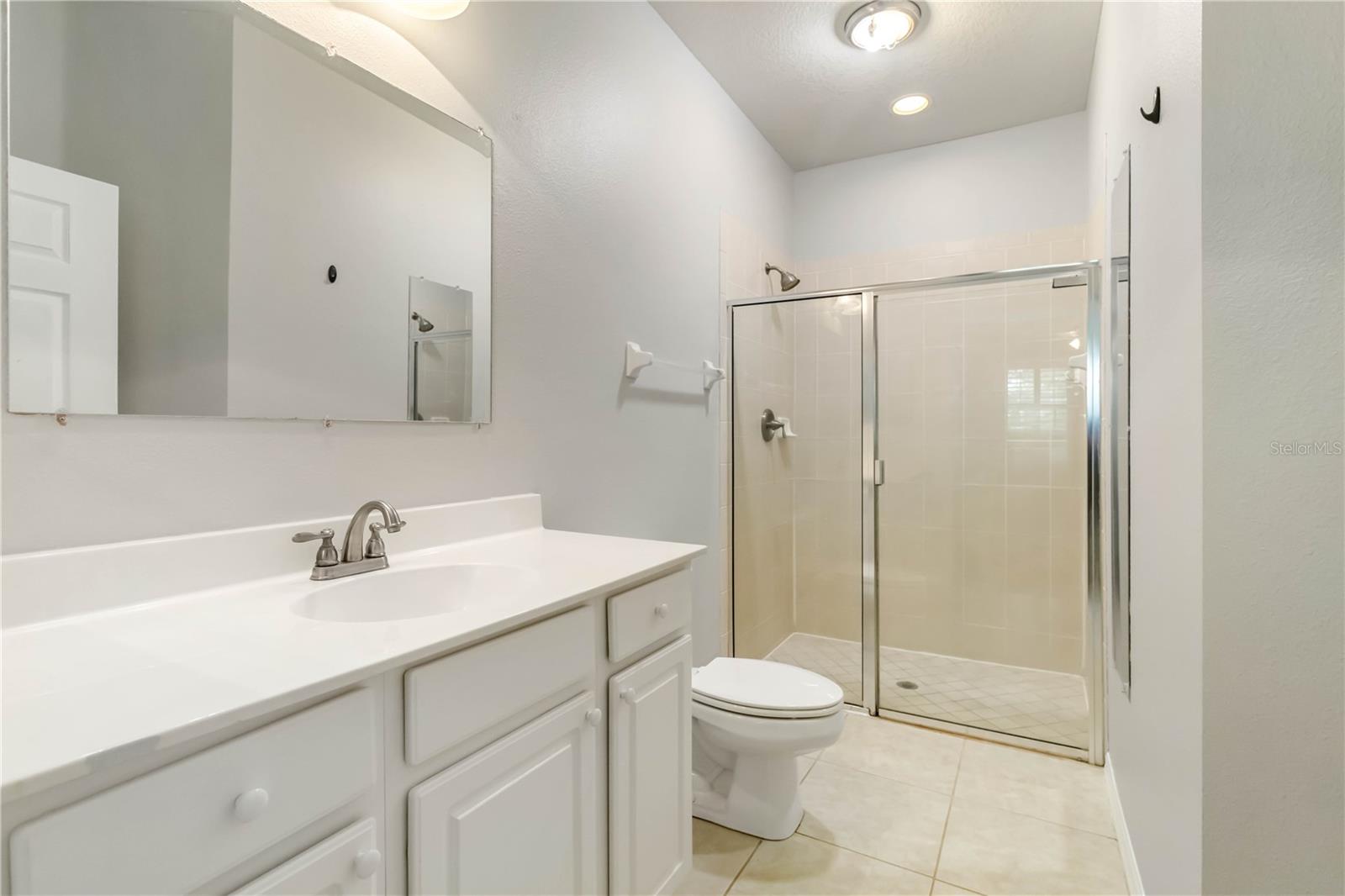 Image 17 of 33 For 4220 Via Piedra Circle 4-101