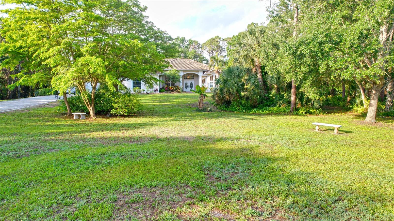 Image 10 of 71 For 950 Trotter Street