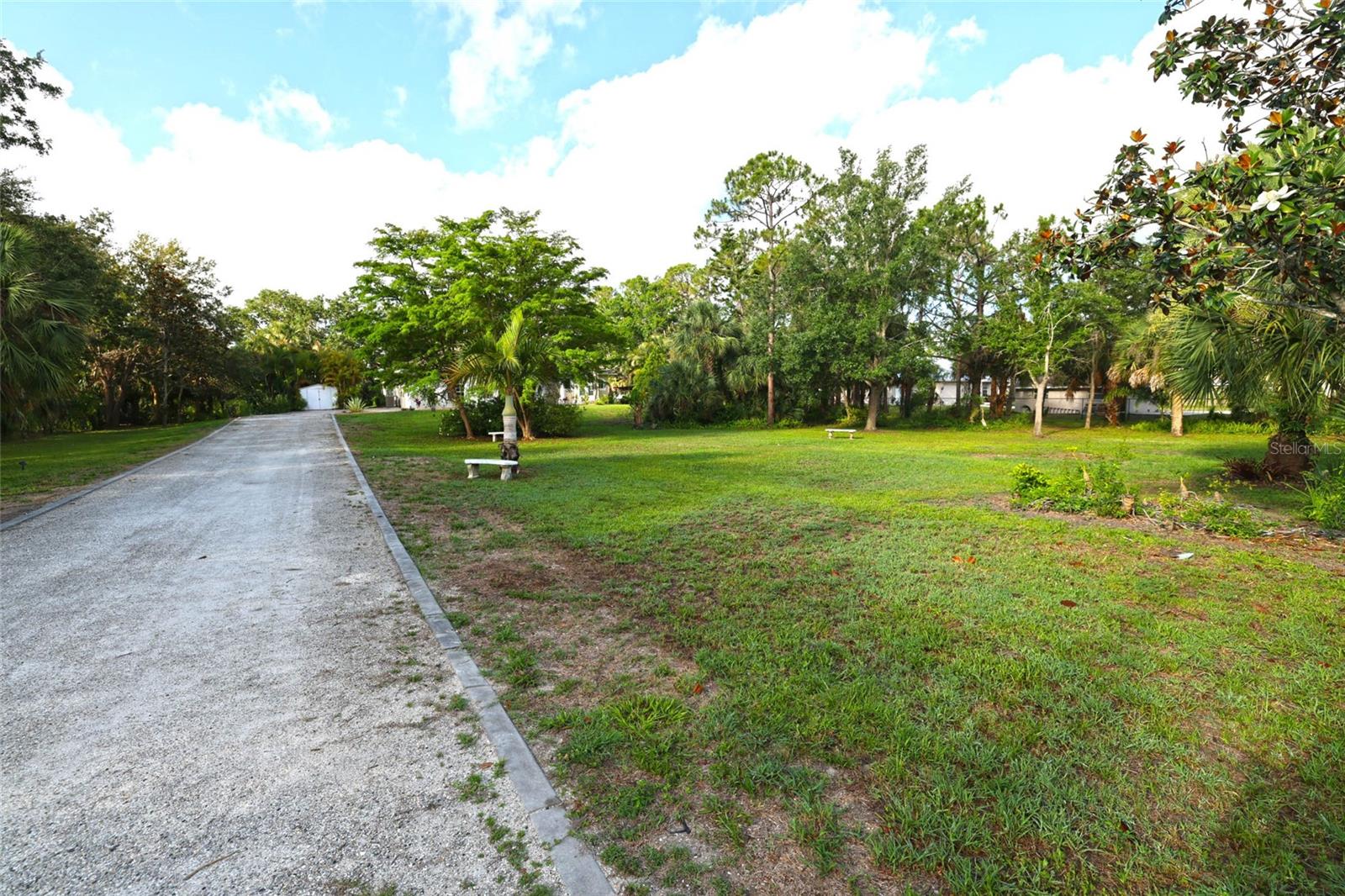 Image 11 of 71 For 950 Trotter Street