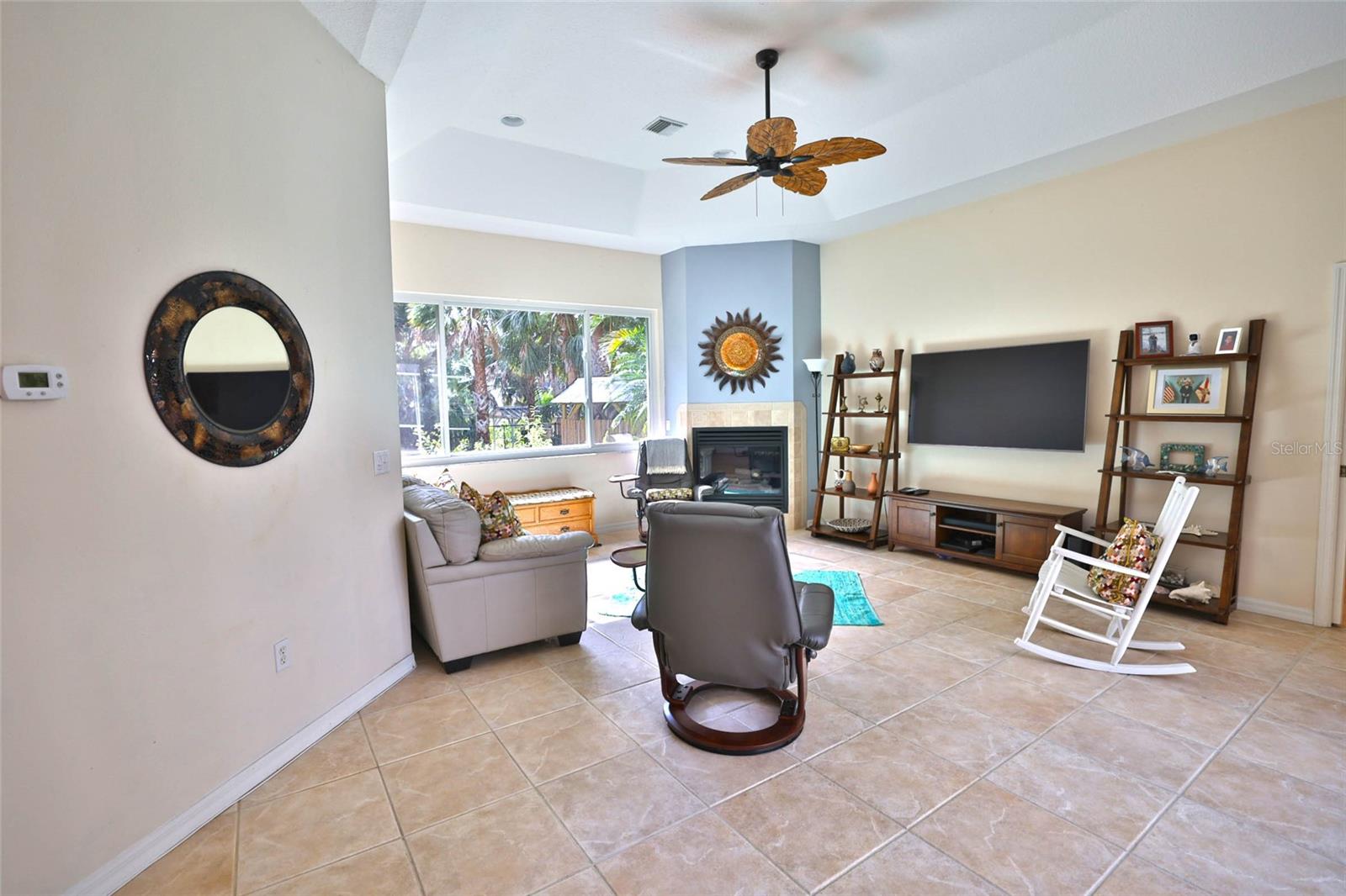 Image 40 of 71 For 950 Trotter Street
