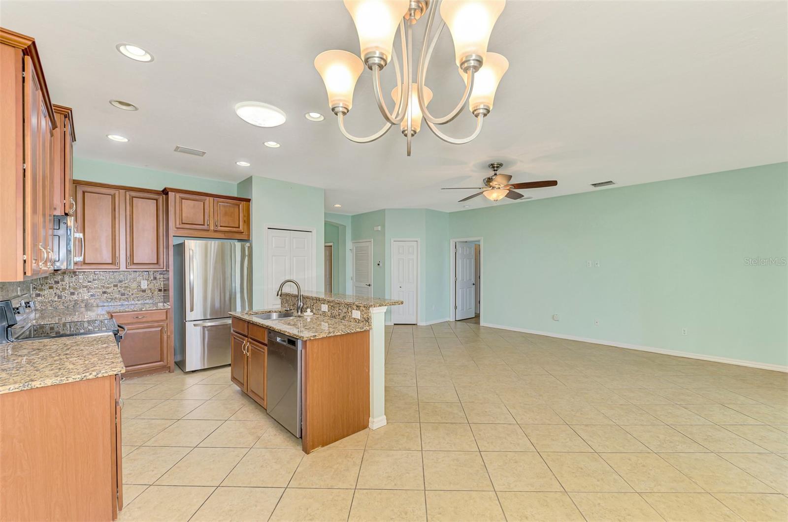 Image 16 of 42 For 9022 Coachman Drive