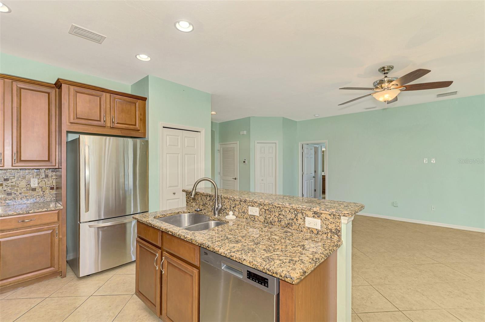 Image 19 of 42 For 9022 Coachman Drive