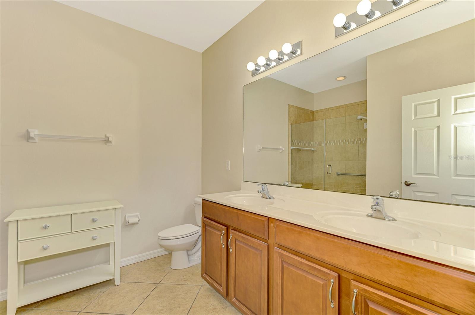Image 25 of 42 For 9022 Coachman Drive