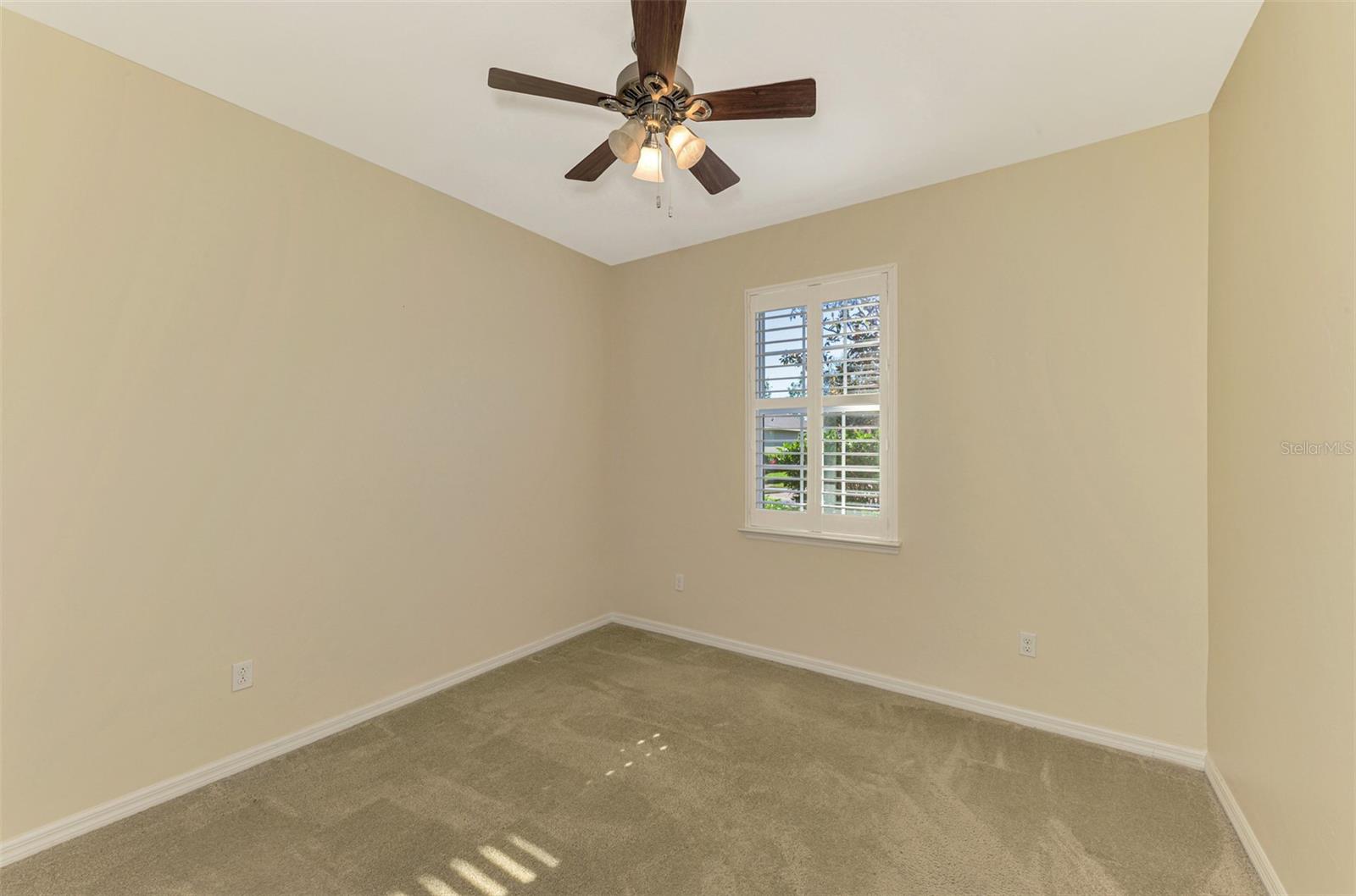 Image 31 of 42 For 9022 Coachman Drive