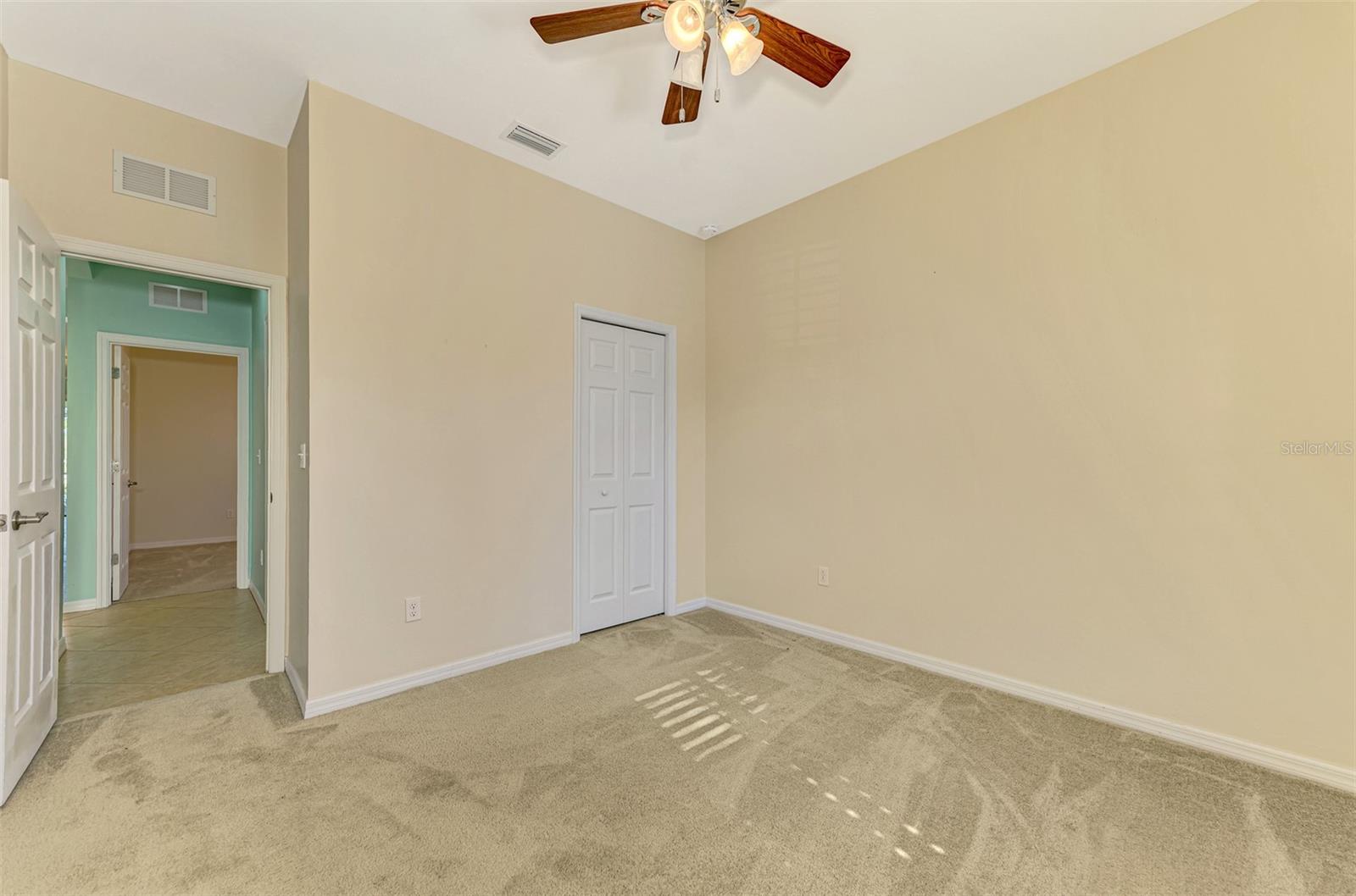 Image 32 of 42 For 9022 Coachman Drive