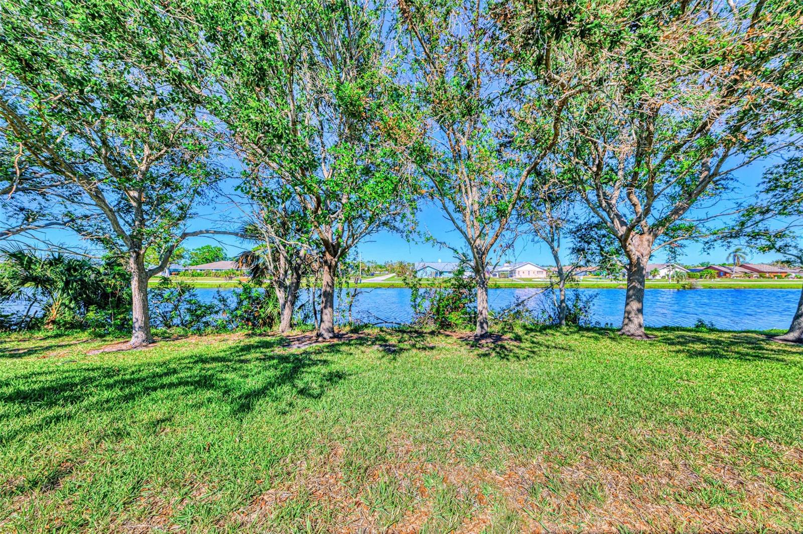 Image 40 of 42 For 9022 Coachman Drive