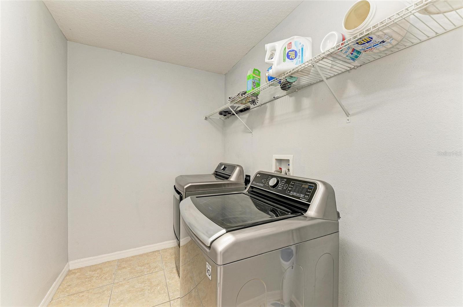 Image 39 of 47 For 1721 Palm Warbler Lane