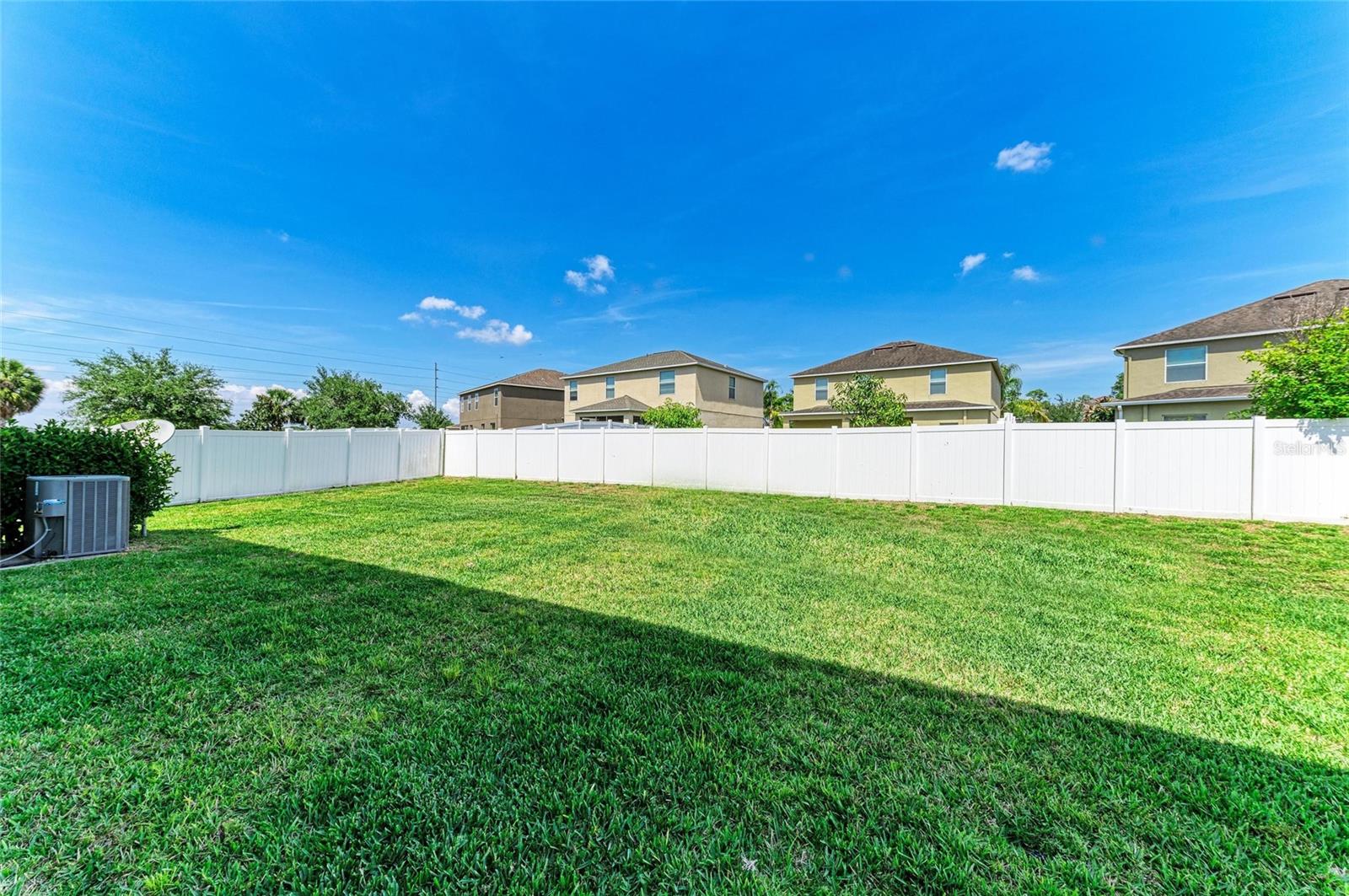 Image 42 of 47 For 1721 Palm Warbler Lane