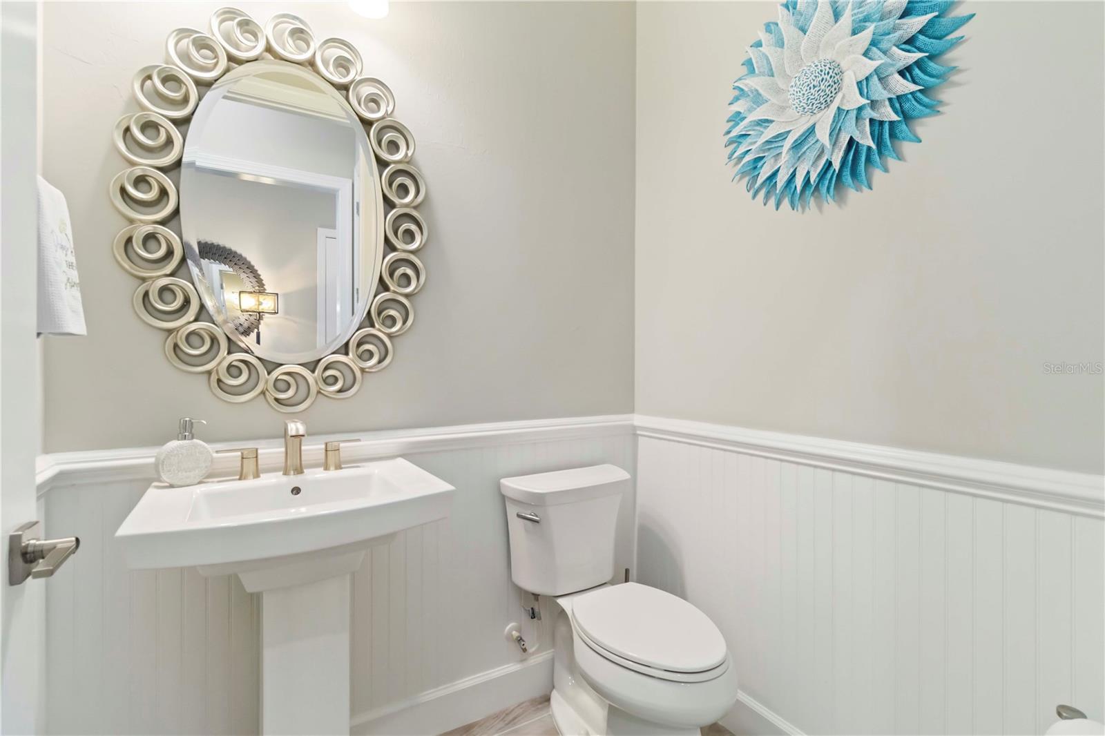Image 13 of 83 For 7327 Summerland Cove