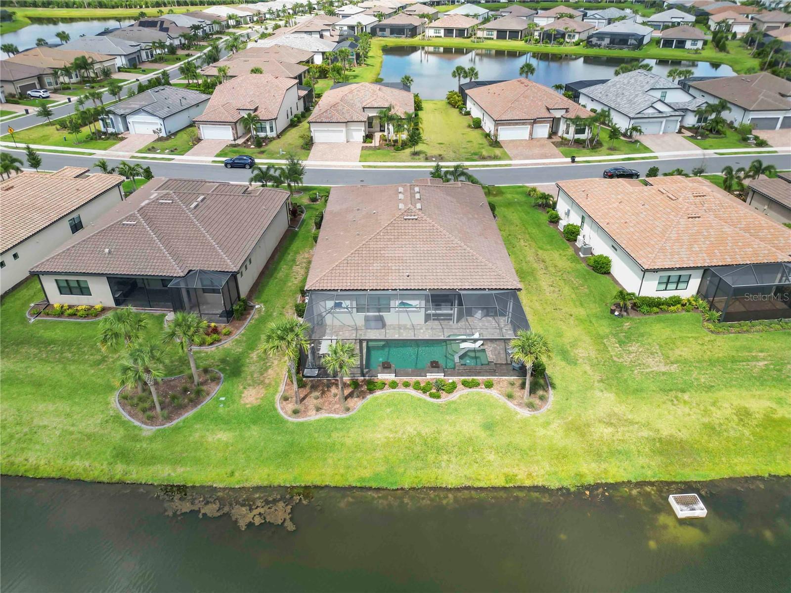 Image 44 of 83 For 7327 Summerland Cove