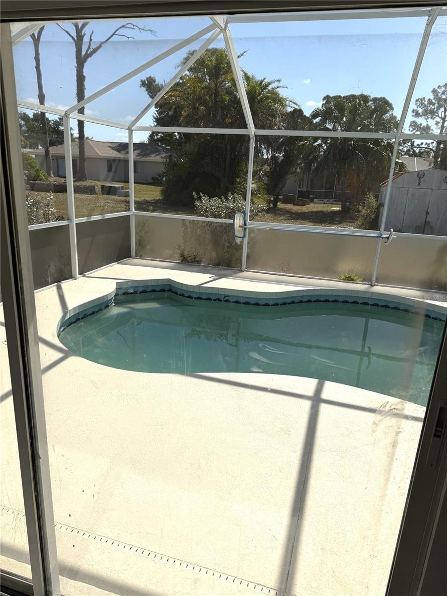 Image 13 of 19 For 7524 Kavanda Street