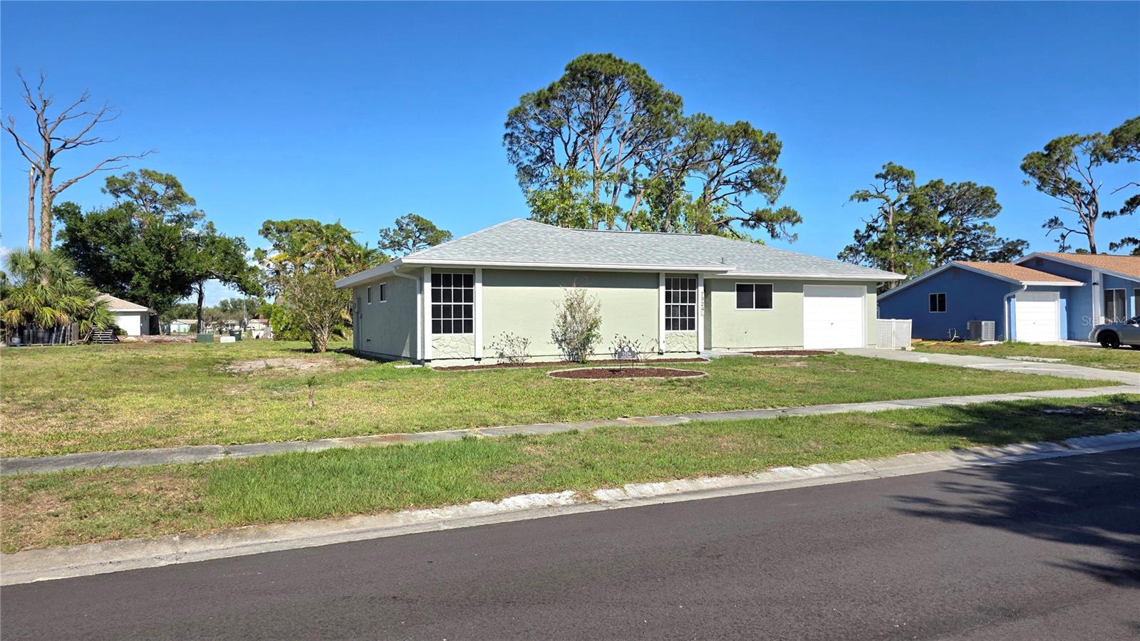 Image 15 of 19 For 7524 Kavanda Street