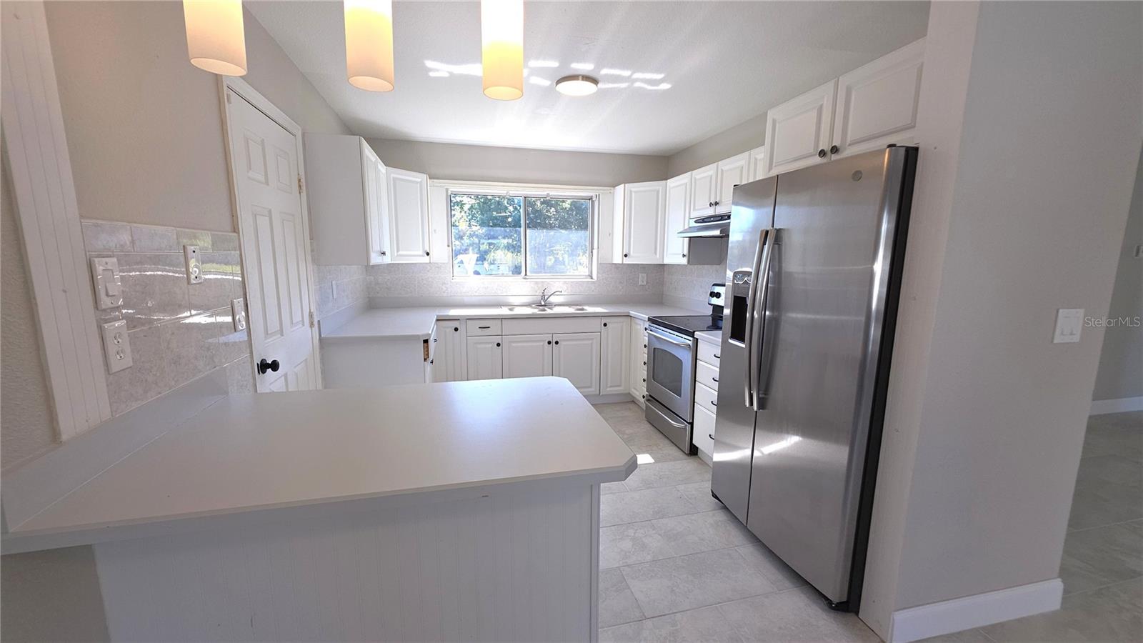 Image 2 of 19 For 7524 Kavanda Street