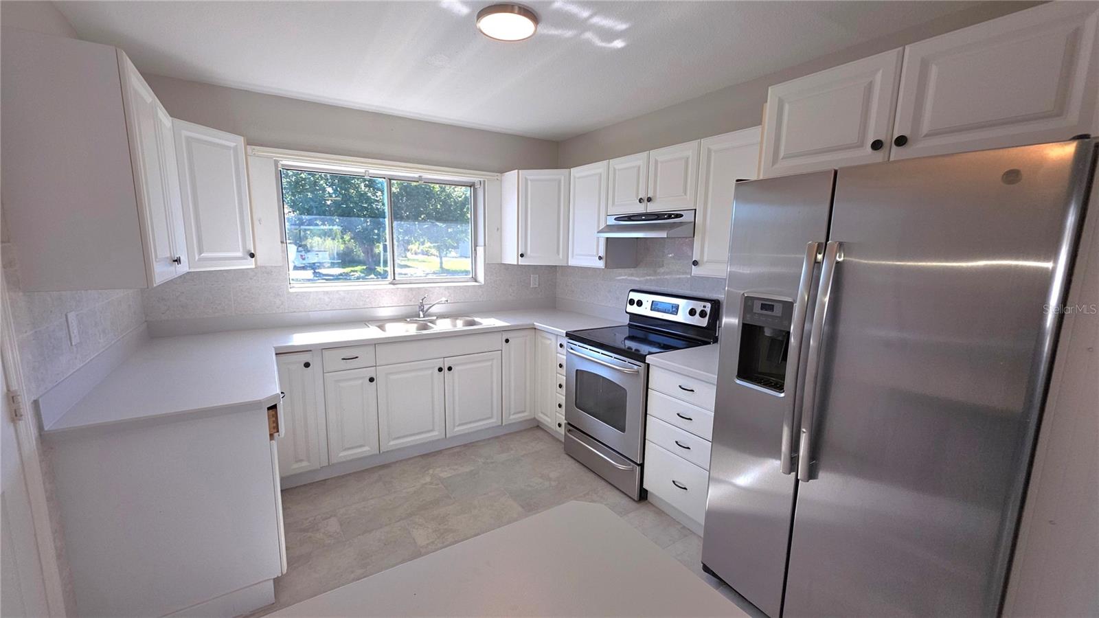 Image 3 of 19 For 7524 Kavanda Street