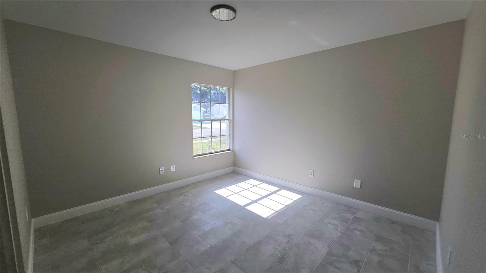 Image 8 of 19 For 7524 Kavanda Street