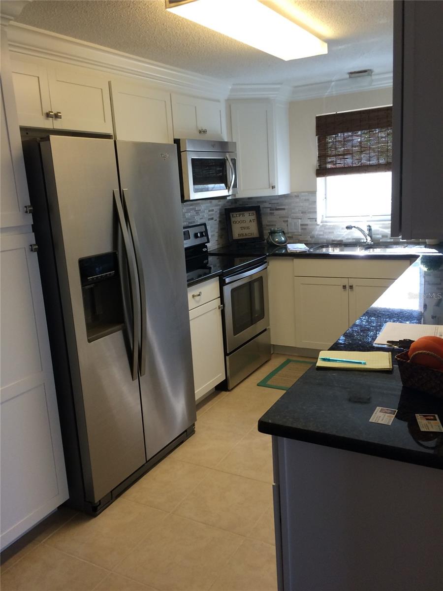 Image 22 of 70 For 407 63rd St  