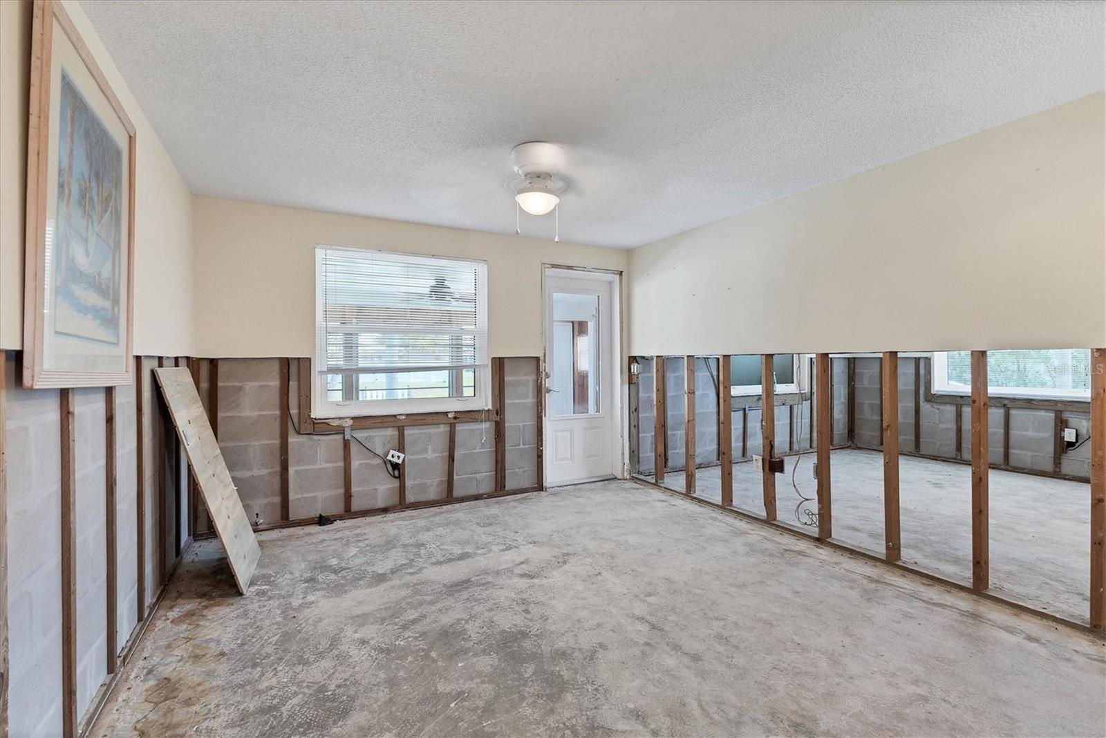 Image 31 of 70 For 407 63rd St  