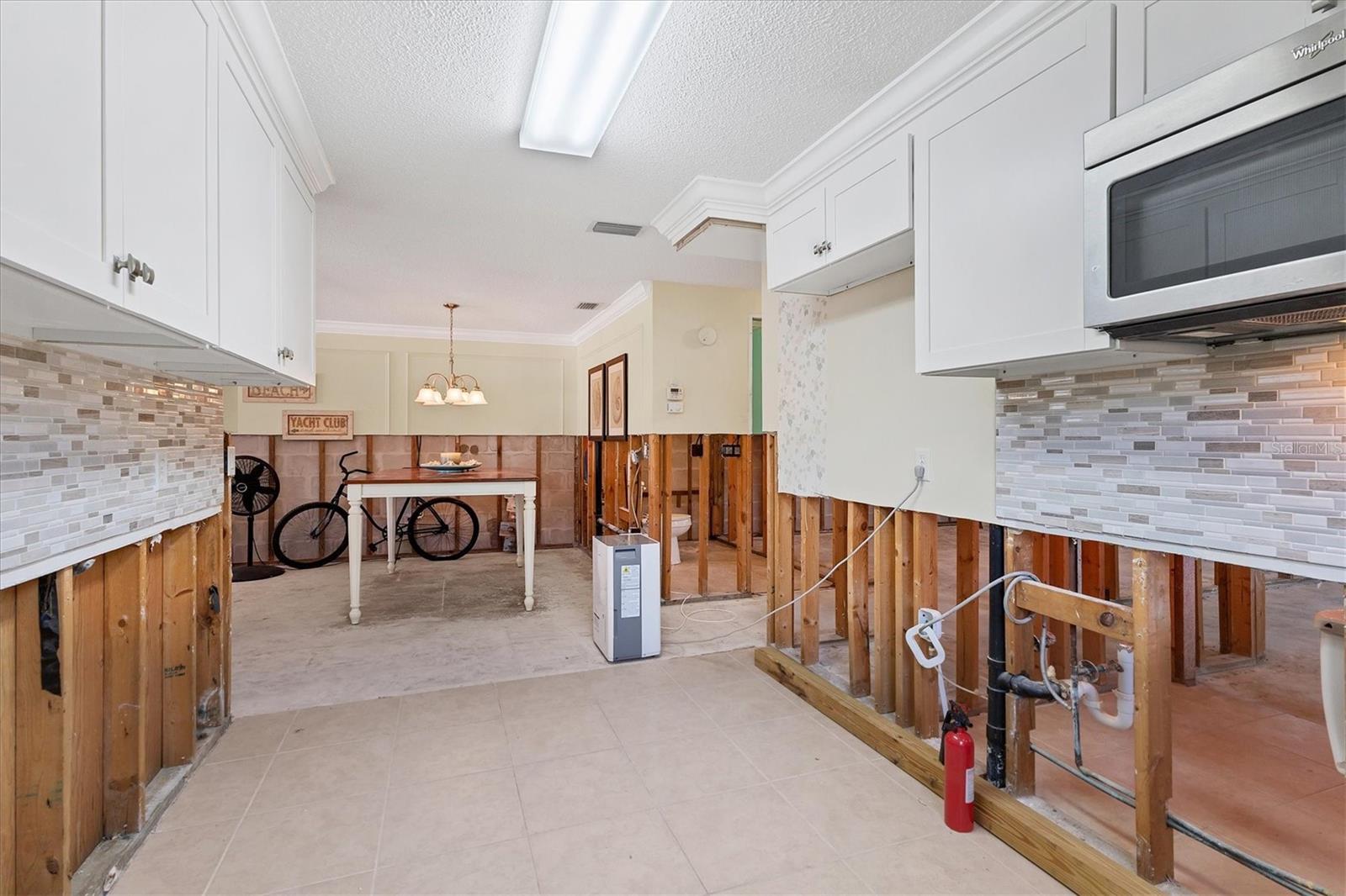 Image 4 of 70 For 407 63rd St  