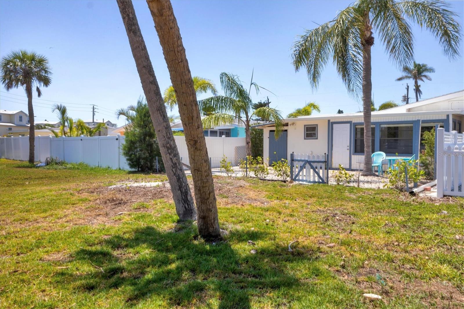 Image 43 of 70 For 407 63rd St  