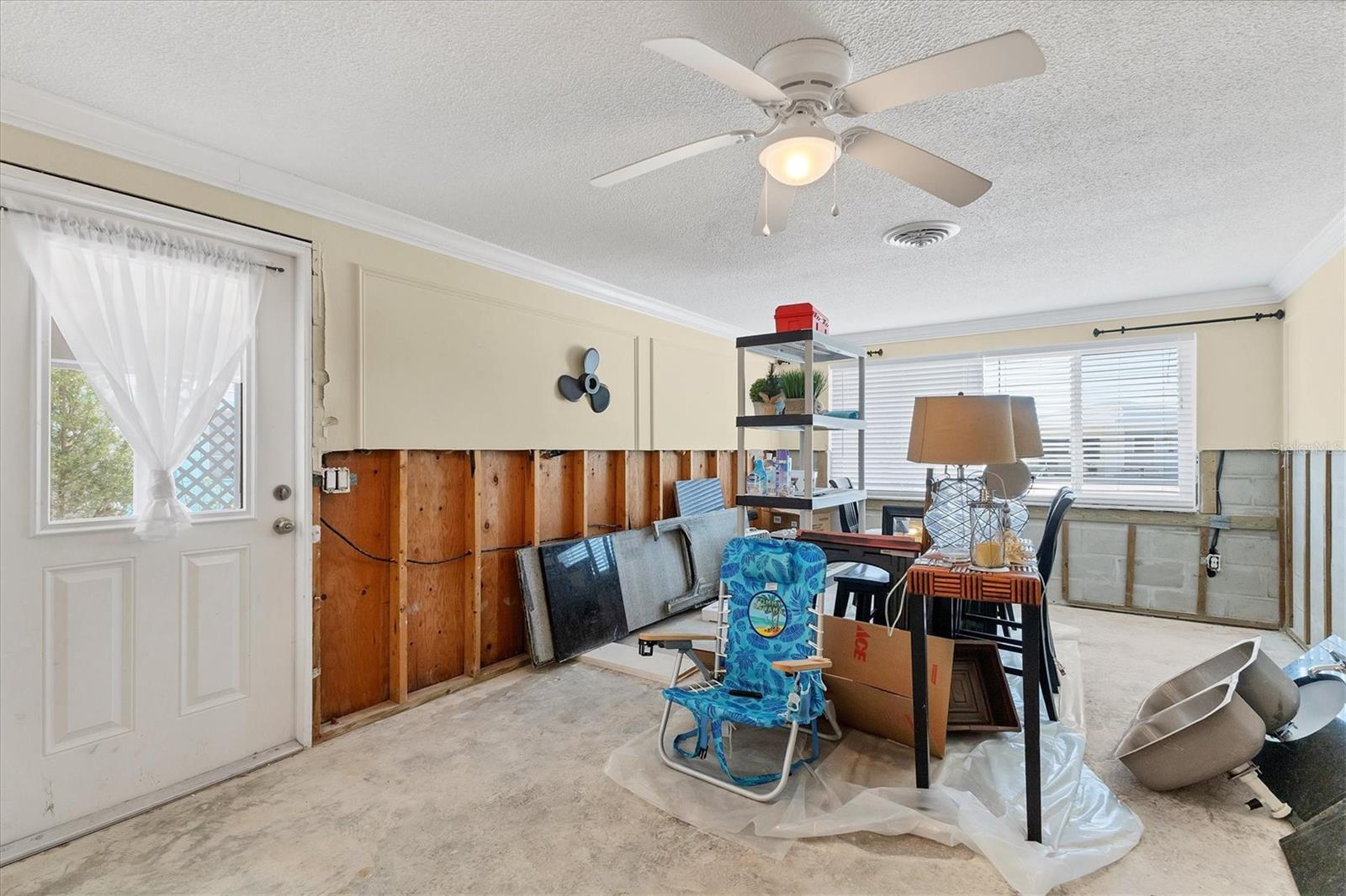 Image 5 of 70 For 407 63rd St  