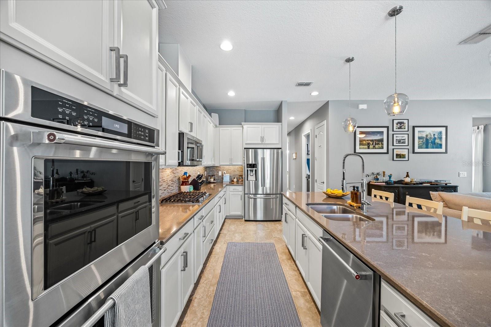 Image 11 of 66 For 13819 American Prairie Place