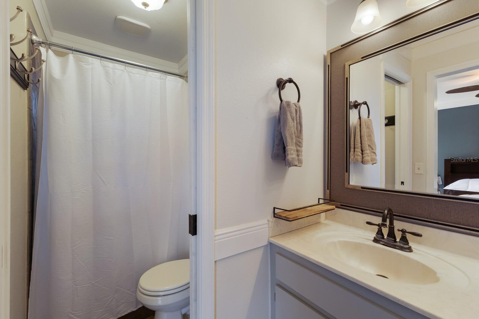 Image 20 of 40 For 613 49th Street E