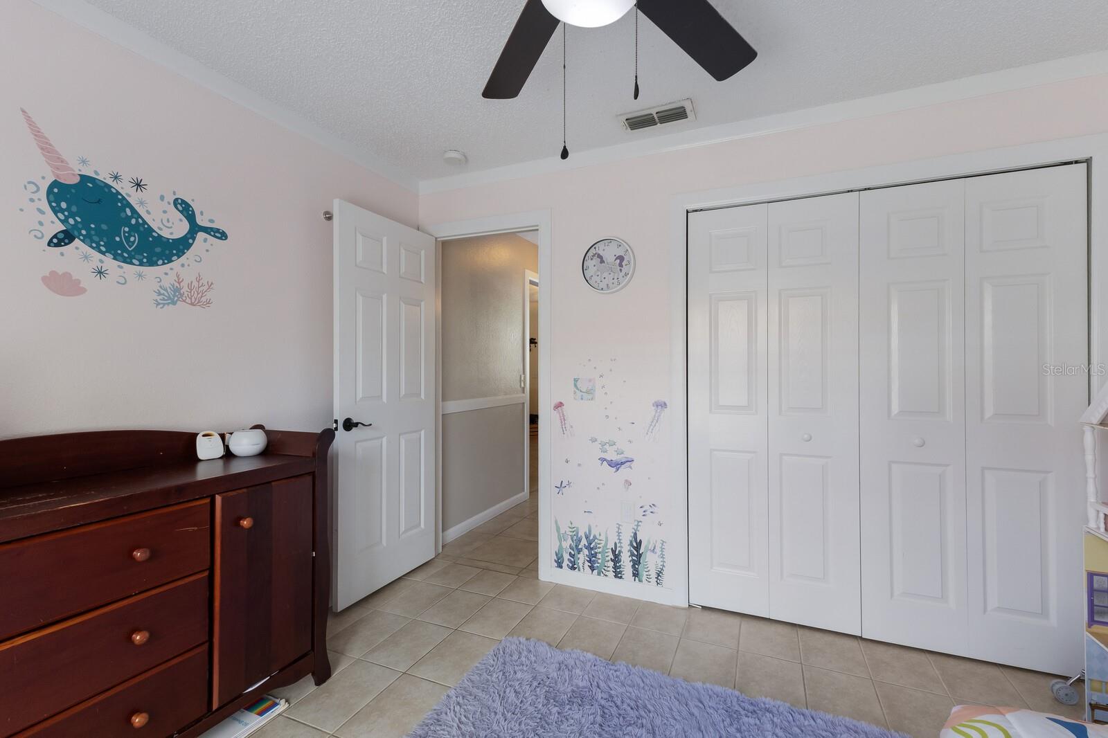 Image 22 of 40 For 613 49th Street E