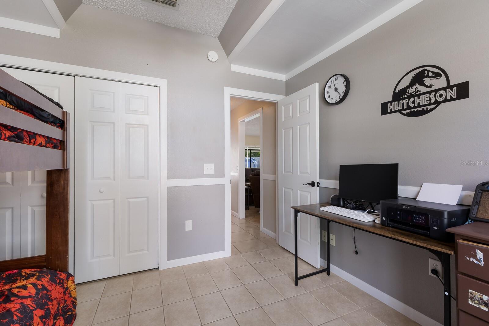 Image 25 of 40 For 613 49th Street E