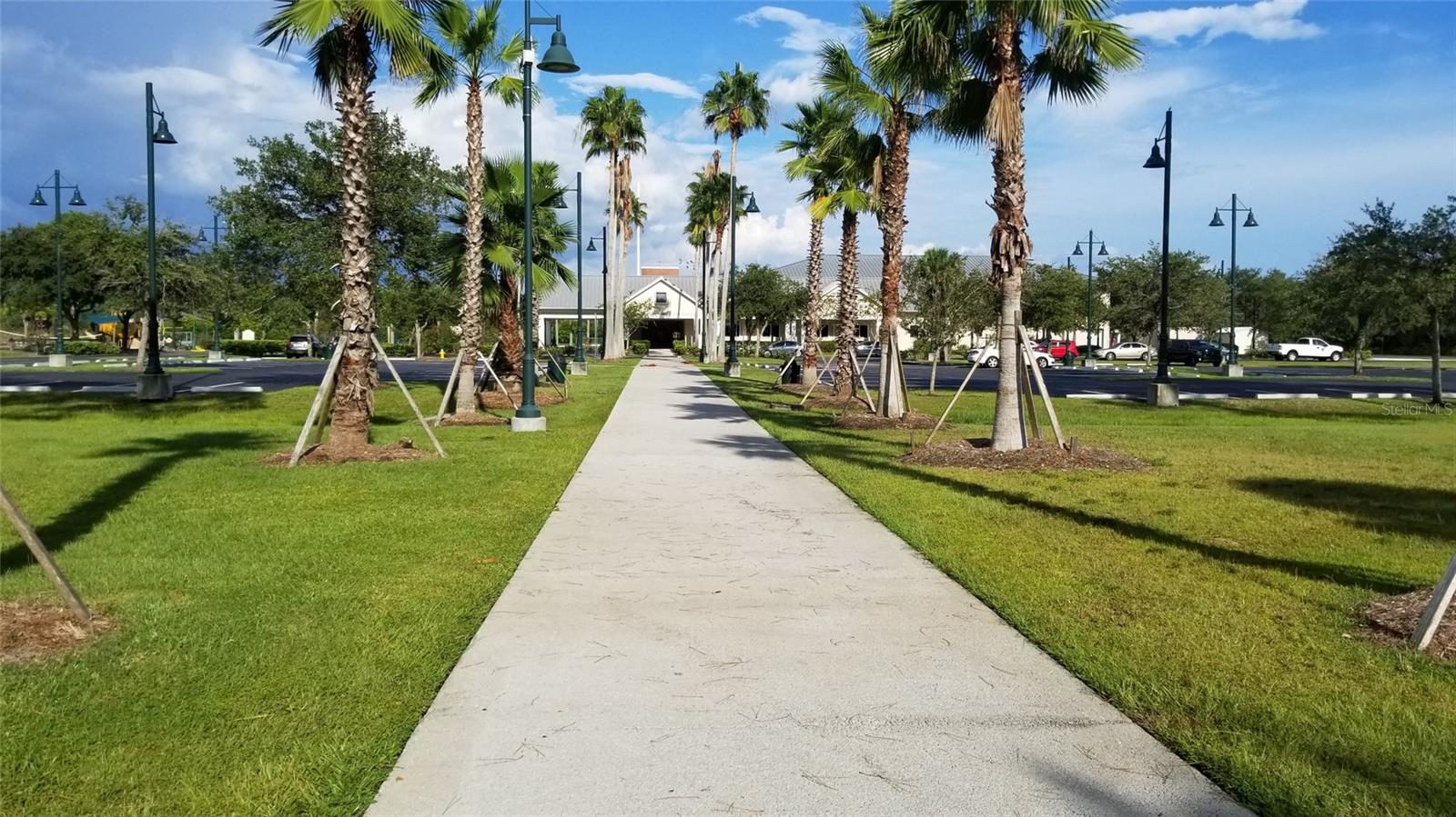 Image 17 of 41 For 0973169407 Octavius Avenue
