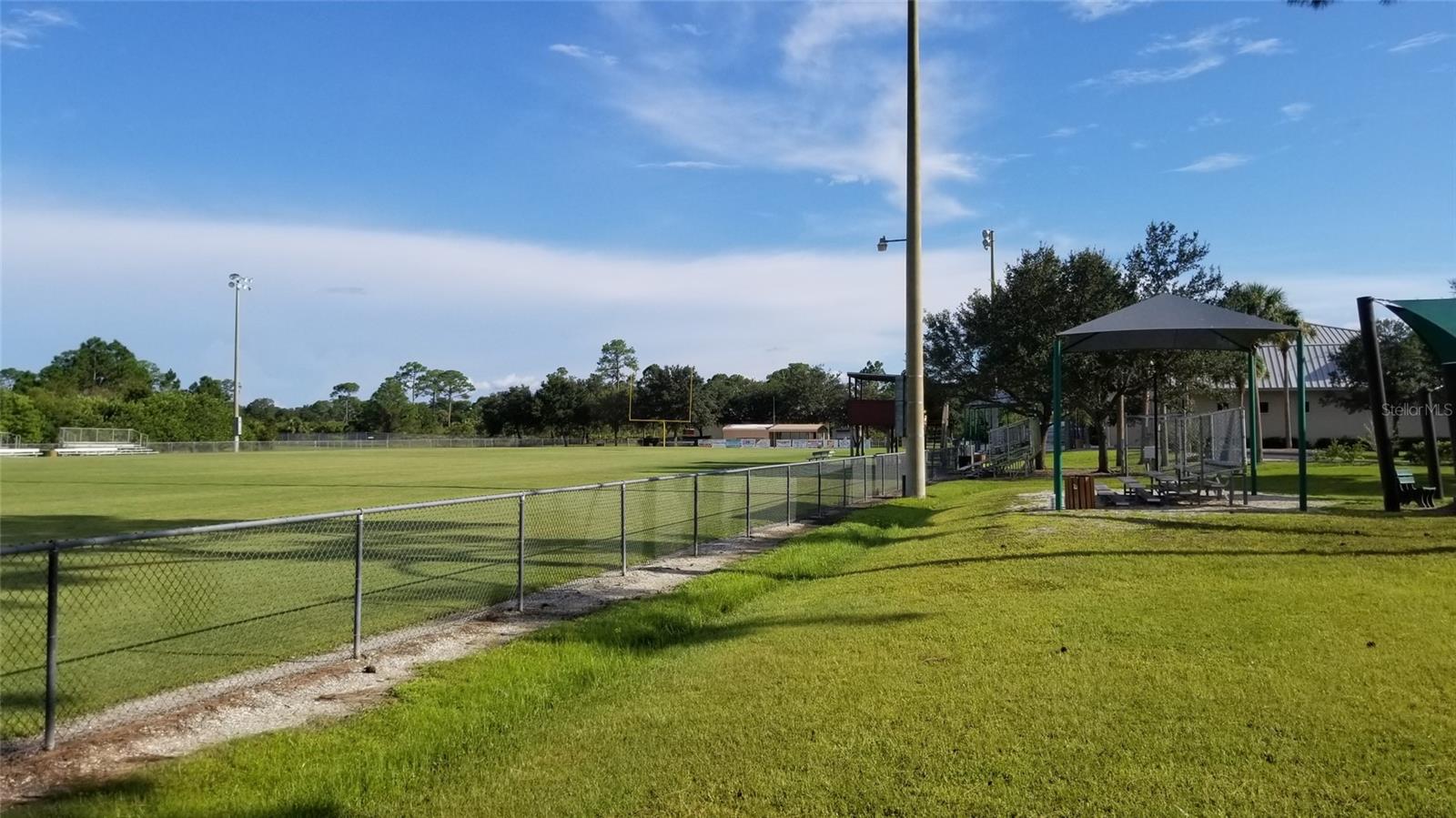 Image 23 of 41 For 0973169407 Octavius Avenue