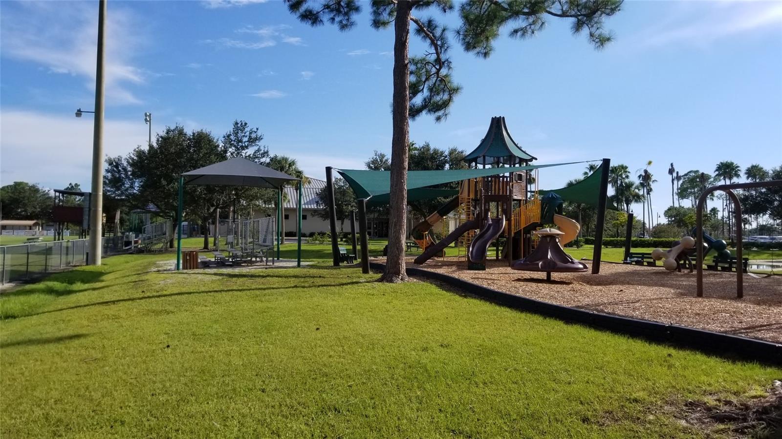 Image 24 of 41 For 0973169407 Octavius Avenue