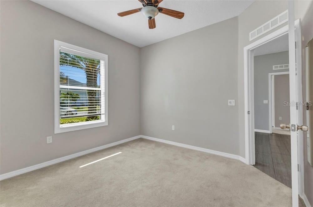 Image 13 of 15 For 2640 Suncoast Lakes Boulevard
