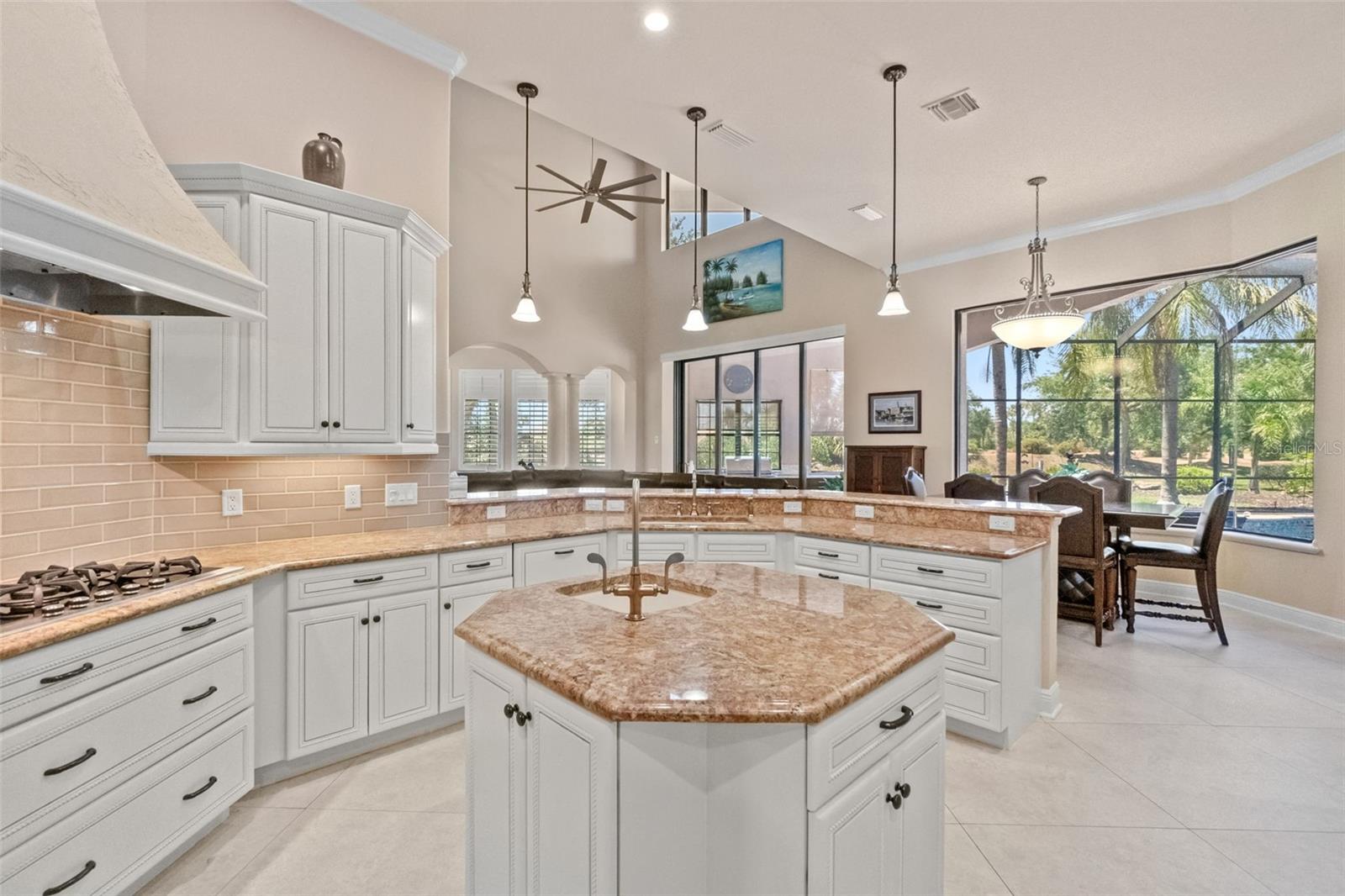Image 18 of 80 For 6808 Belmont Court